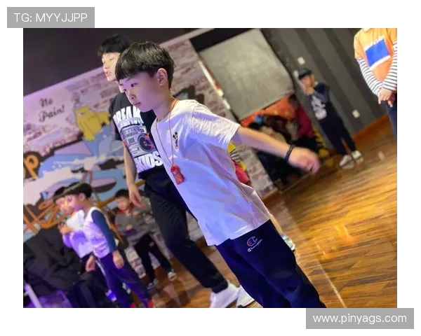 街舞灵活性排行榜揭晓广州街舞队荣获第二名引发热议