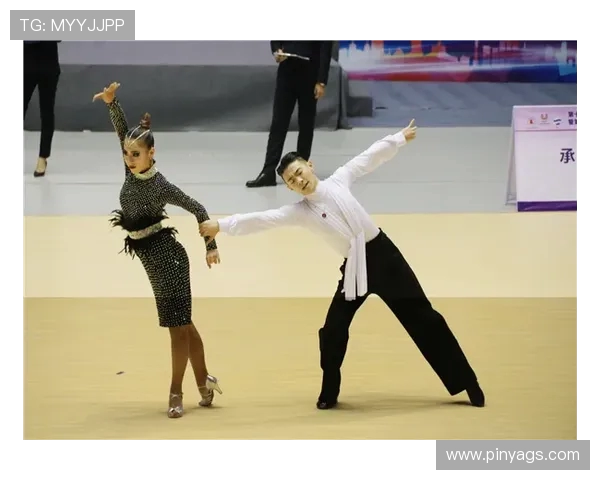 西安街舞队在世界攀岩锦标赛中的技术表现与风格分析