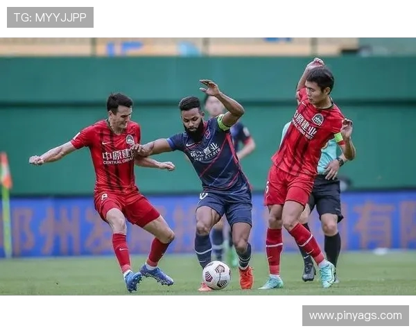 赛后分析：北京篮球队与武汉篮球队的表现与状态对比探讨