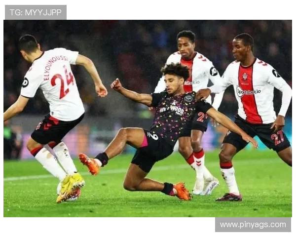 南安普敦主场迎战热刺争夺英超积分榜关键战役分析与展望