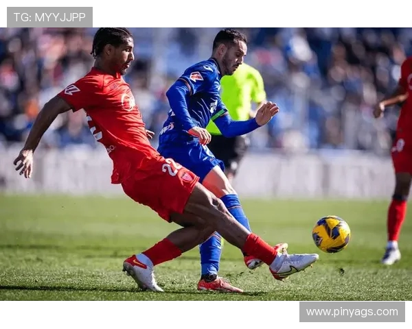 埃瓦尔主场迎战赫塔费争夺西甲保级关键三分之战