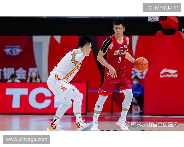 深圳队与浙江广厦队激战正酣谁能在这场对决中笑到最后