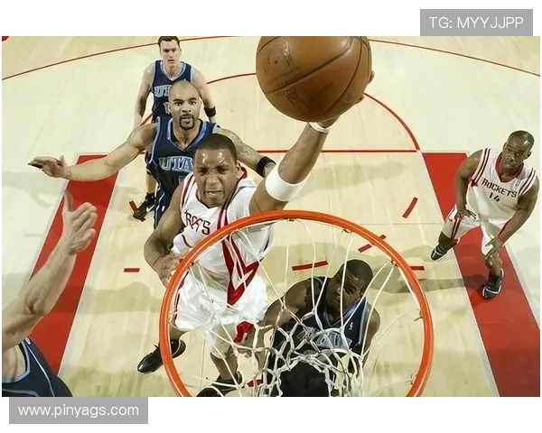 火箭队与爵士队激战正酣2017年11月6日精彩回顾与赛后分析