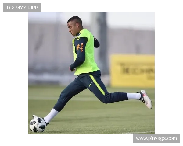 热苏斯的崛起之路：从青涩小将到足坛明星的华丽转身