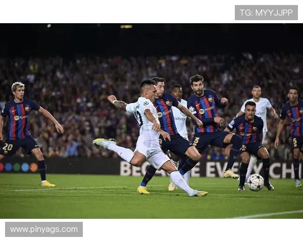 皇马与巴萨在欧冠赛场的巅峰对决引发全球球迷热议