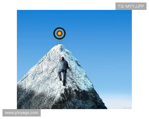 许钟豪的成长之路与奋斗精神探讨