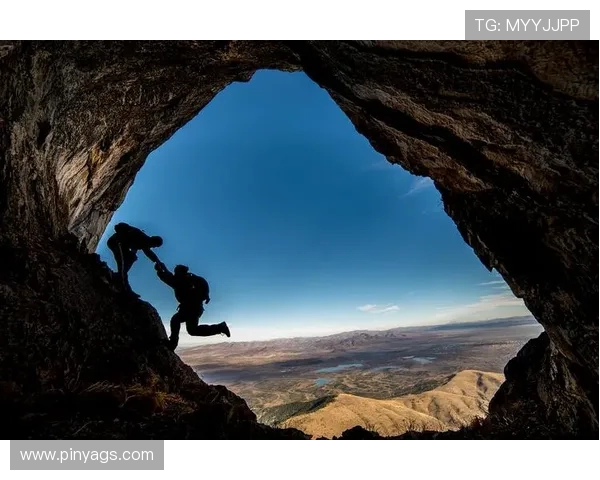 重庆攀岩队状态分析与训练成果探讨攀岩运动的未来发展方向