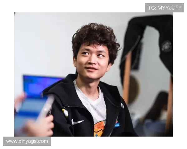 陈娜专访:从新手到职业选手的英雄联盟成长之路回顾 陈娜专访:从新手到职业选手的英雄联盟成长之路回顾