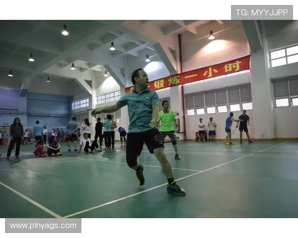 西安羽毛球队逆袭之路的真实记录与奋斗精神展现 西安羽毛球队逆袭之路的真实记录与奋斗精神展现