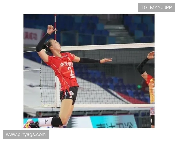 心理素质对比分析：北京排球队在比赛中的心理优势与挑战探讨